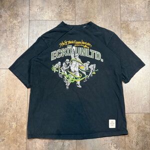 VTG 90s Y2K Ecko Untld Heavyweight Boxy Times Square NYC Distressed Graphic Tee